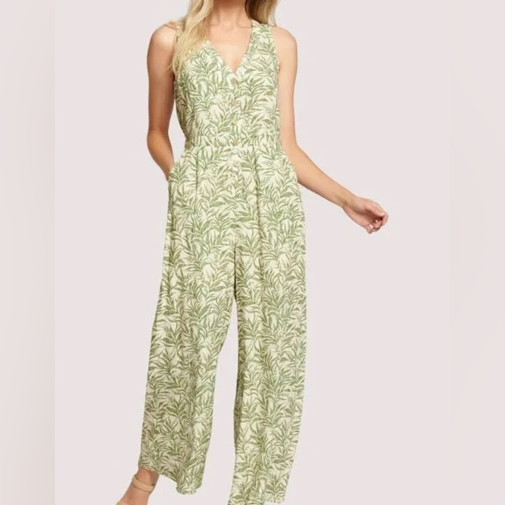 Palm print jumpsuit!